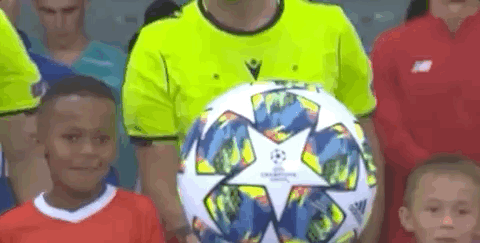 官方：熊本前锋神代庆人加盟法兰克福，将在1月1日正式入队（法兰克福官宣签下熊本前锋神代庆人，1月1日正式入队）