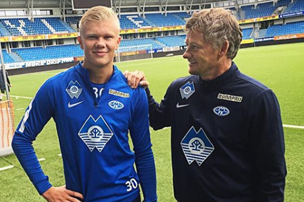 巴萨备战与法兰克福的欧冠联赛（巴萨备战欧冠迎战法兰克福）