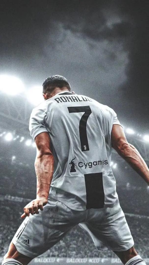 李霄鹏：明天就是拼，赢下最后一个主场比赛